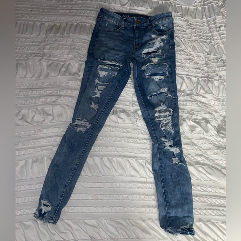 American Eagle Distressed Next Level Stretch Jeans
